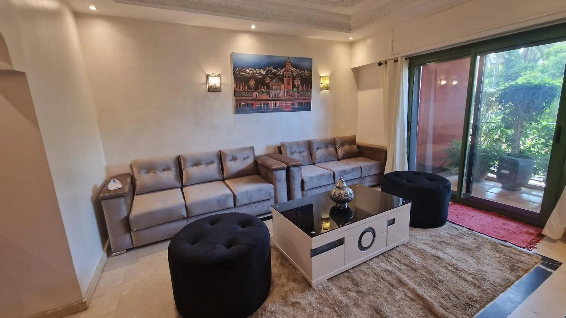 Deluxe Apartment In The Center Of City Marrakesh Morocco
